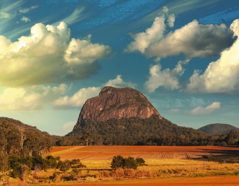 Glass House Mountains in Queensland