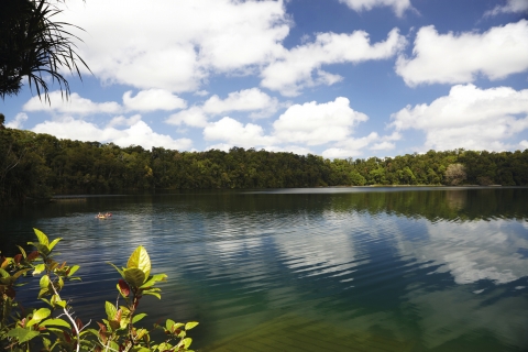 Lake Eacham in den Atherton Tablelands