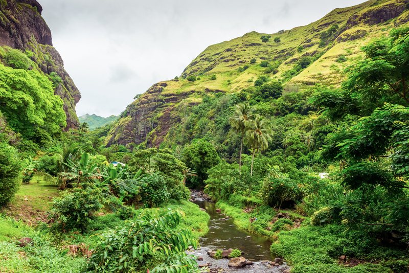 Grünes Tal auf den Marquesas